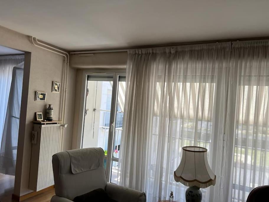 Tours, Repos Paisible En Bord De Cher Exterior photo